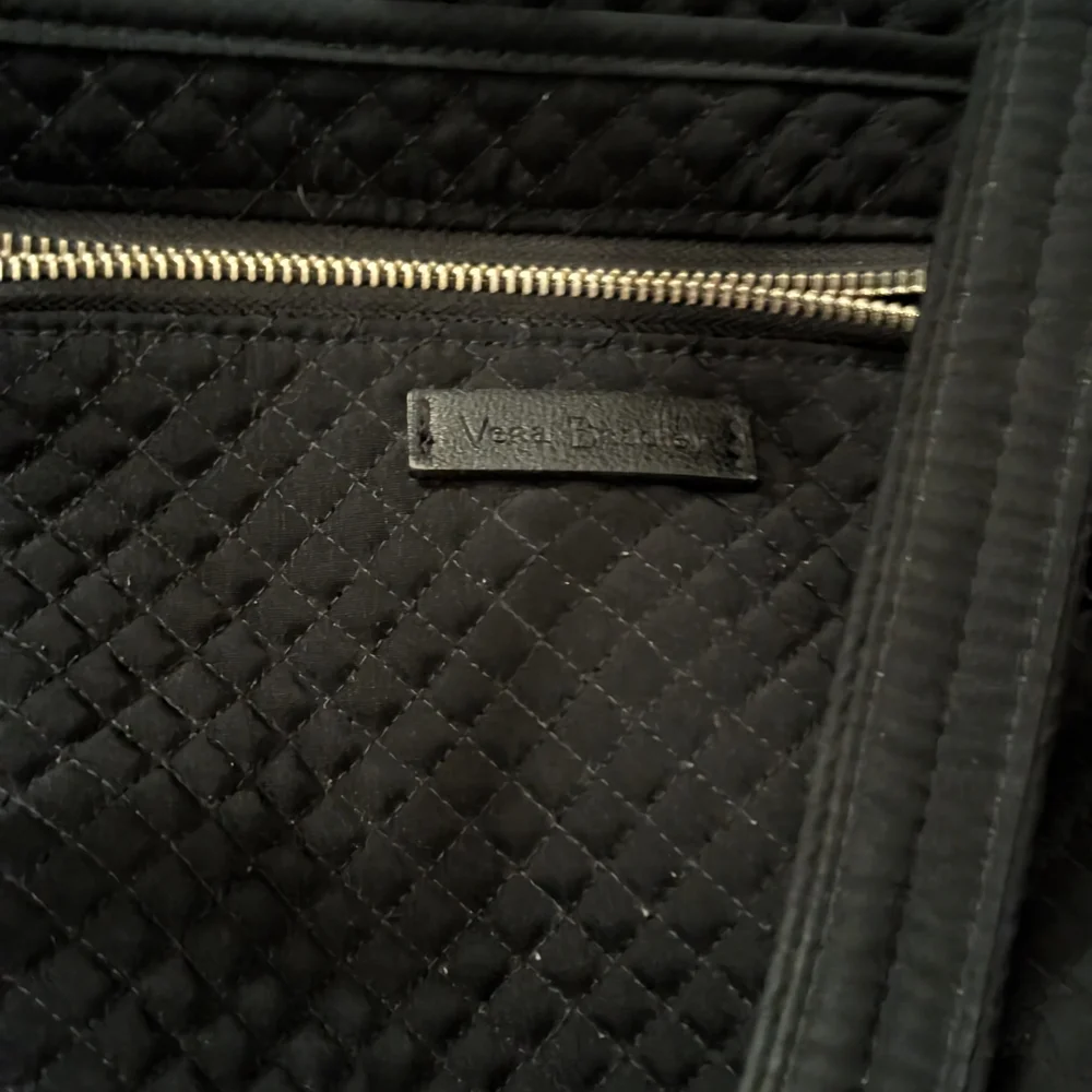 Black Quilted Tote Bag Vera Bradley Tote - Picture 2 of 7